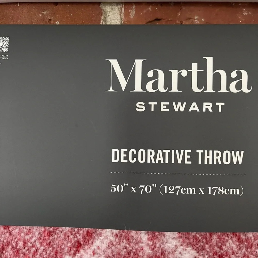 COPY - Martha Stewart snowflake decorative throw 50×70 nwt ￼ perfect for Christ…